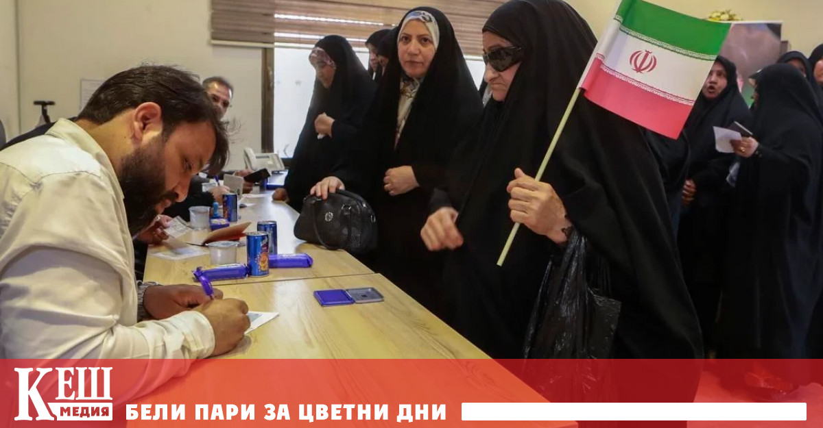 Според анализатори стъпката му е опит да се привлекат все