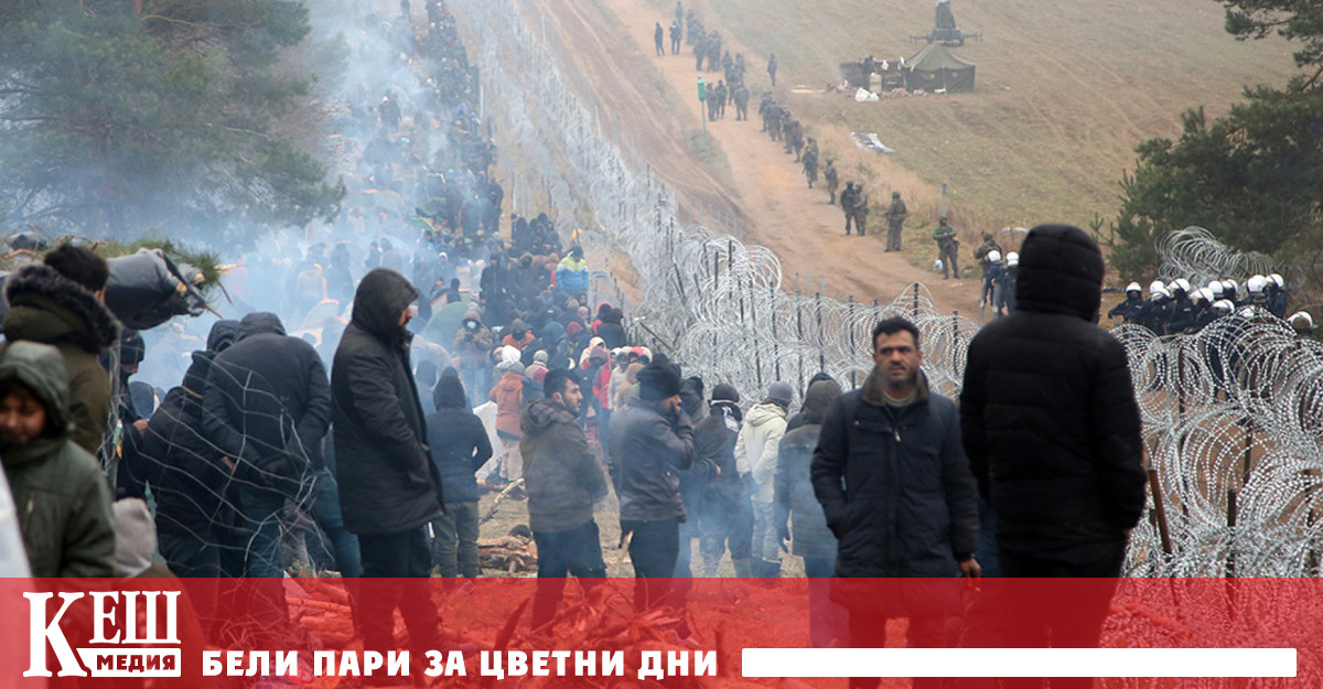 Подписвайки закон който позволява на полските власти да не приемат