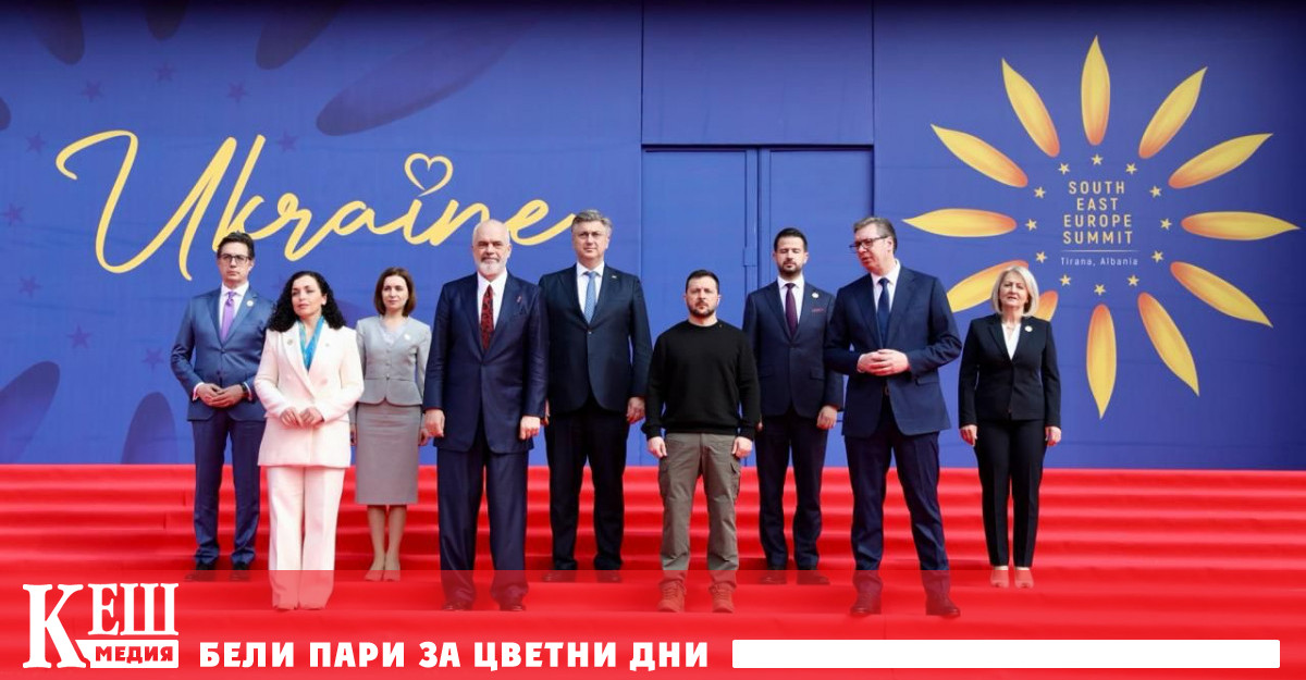 От офиса му съобщават че Вучич ще остане в Украйна