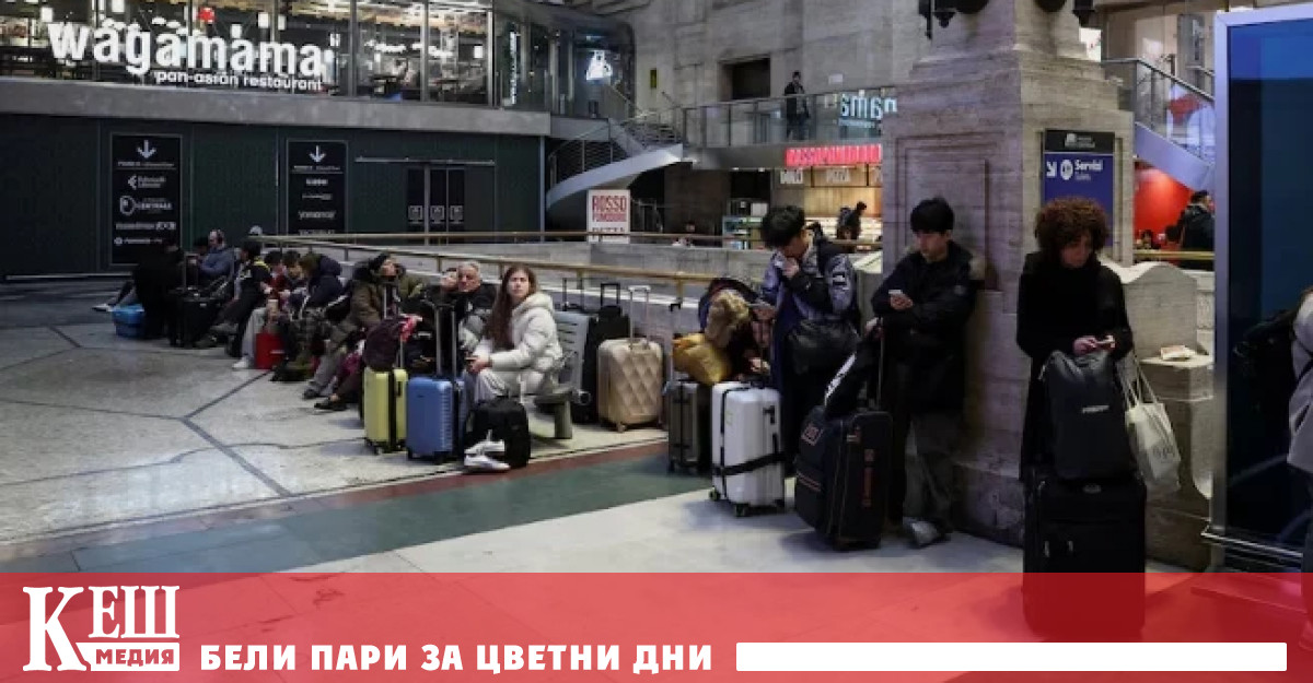 Итаианската полицията съобщи за три отделни инцидента включително повреди по