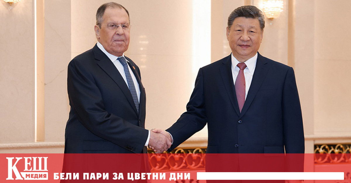 В последните дни Си Дзинпин посрещна лидерите на Испания Виетнам