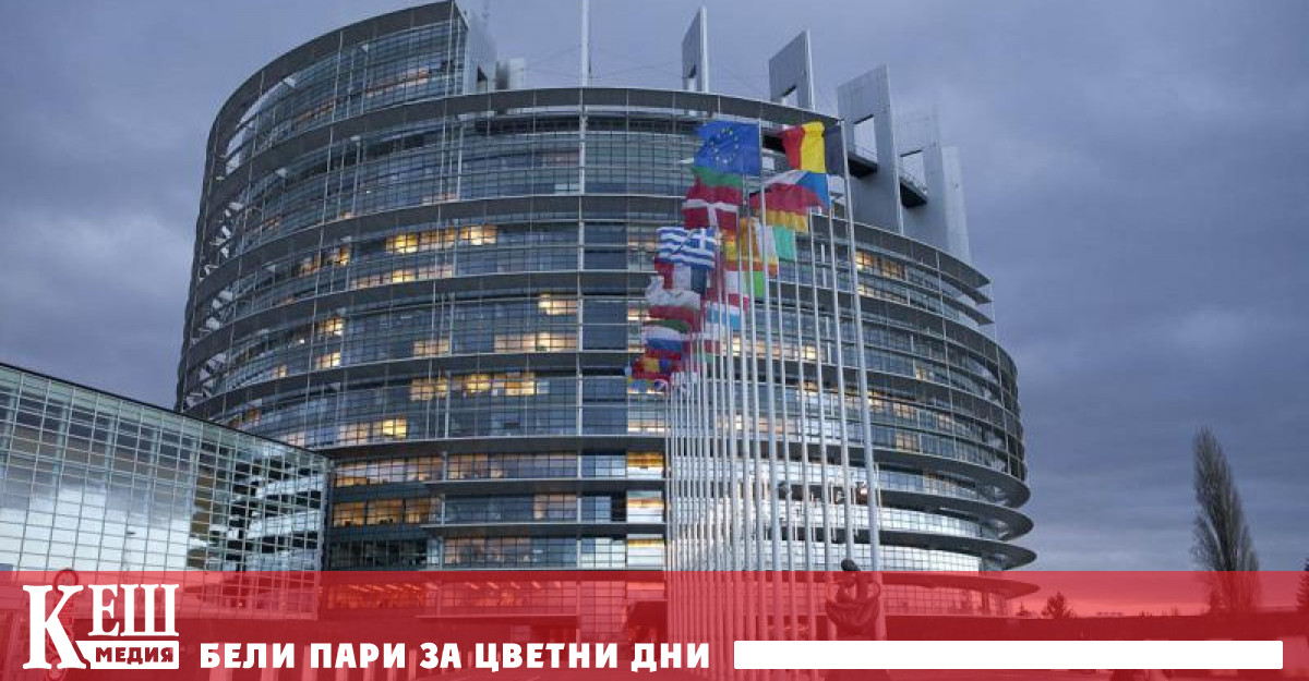 Страните от почти удвоиха покупките на през март вносът