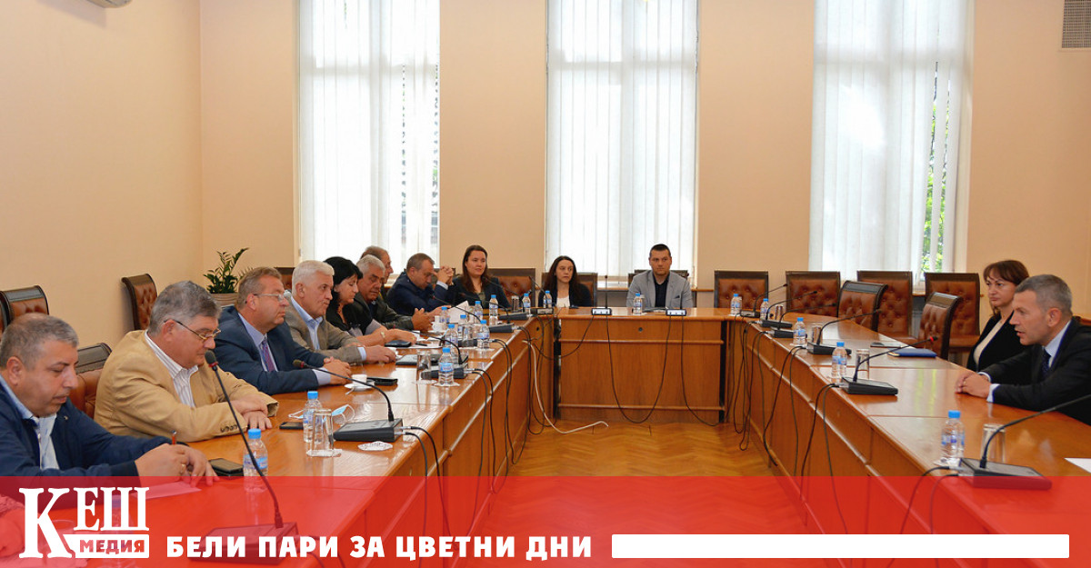 Служебният министър на транспорта, информационните технологии и съобщенията Георги Тодоров