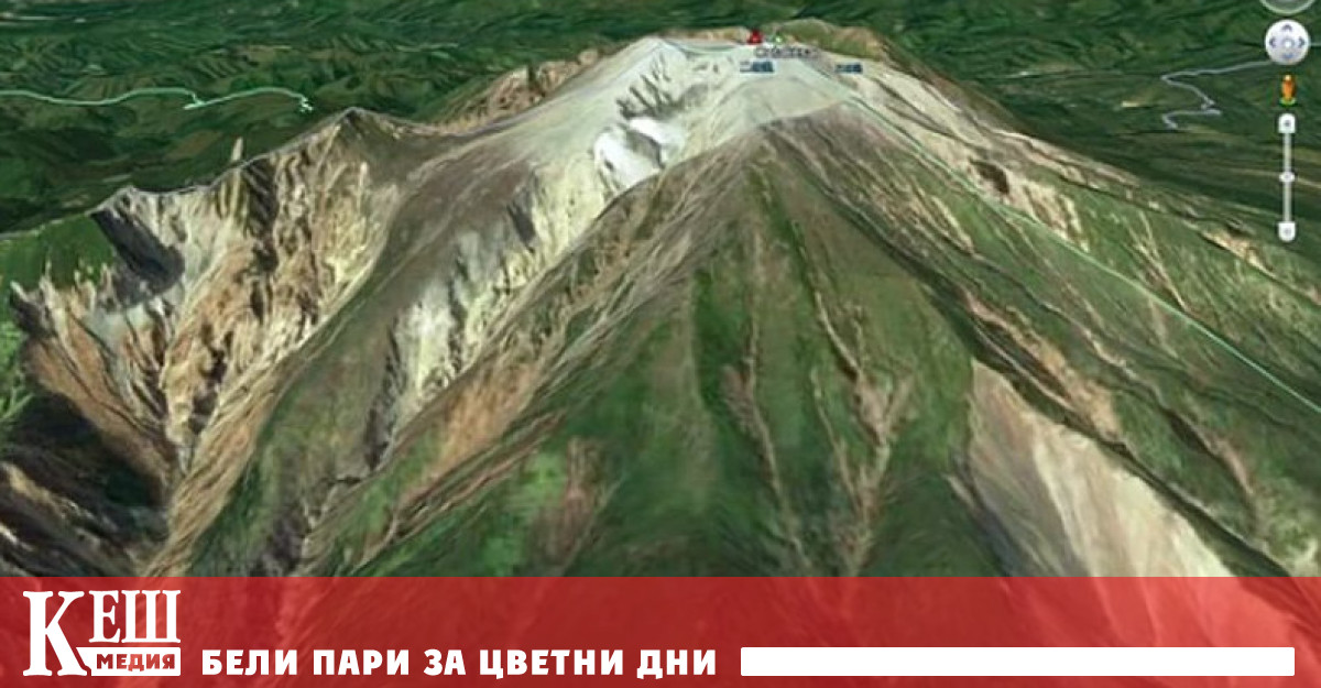 Пореден вулкан изригна в Япония, изхвърли камъни в небето