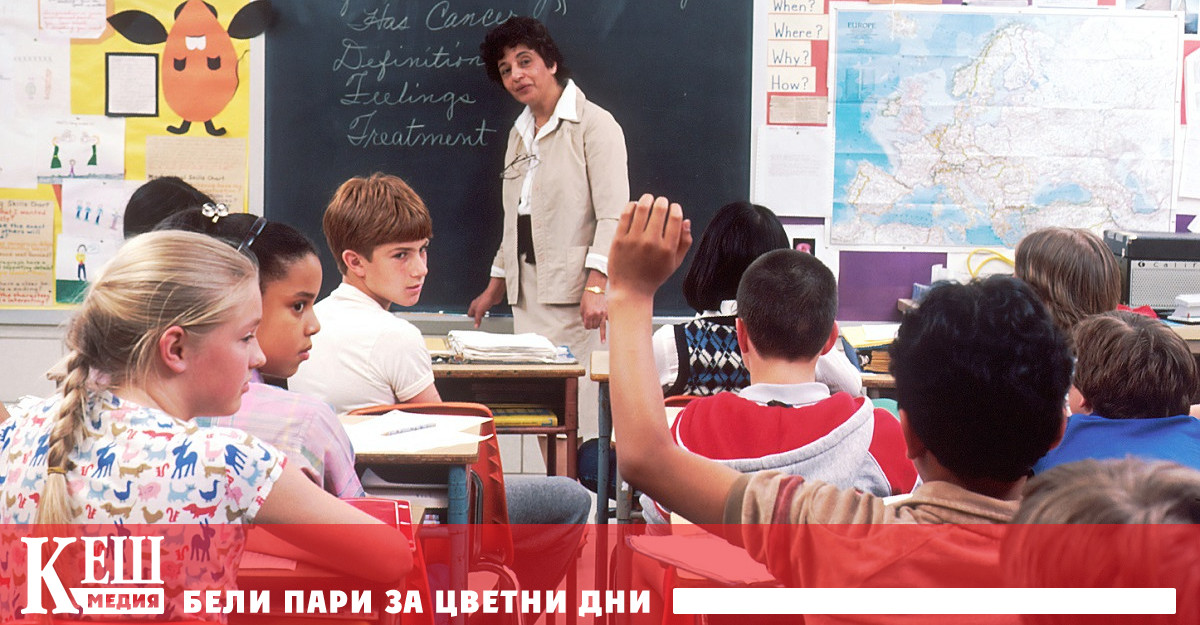 Забранява се политическата и партийната дейност в училищата, обяви МОН