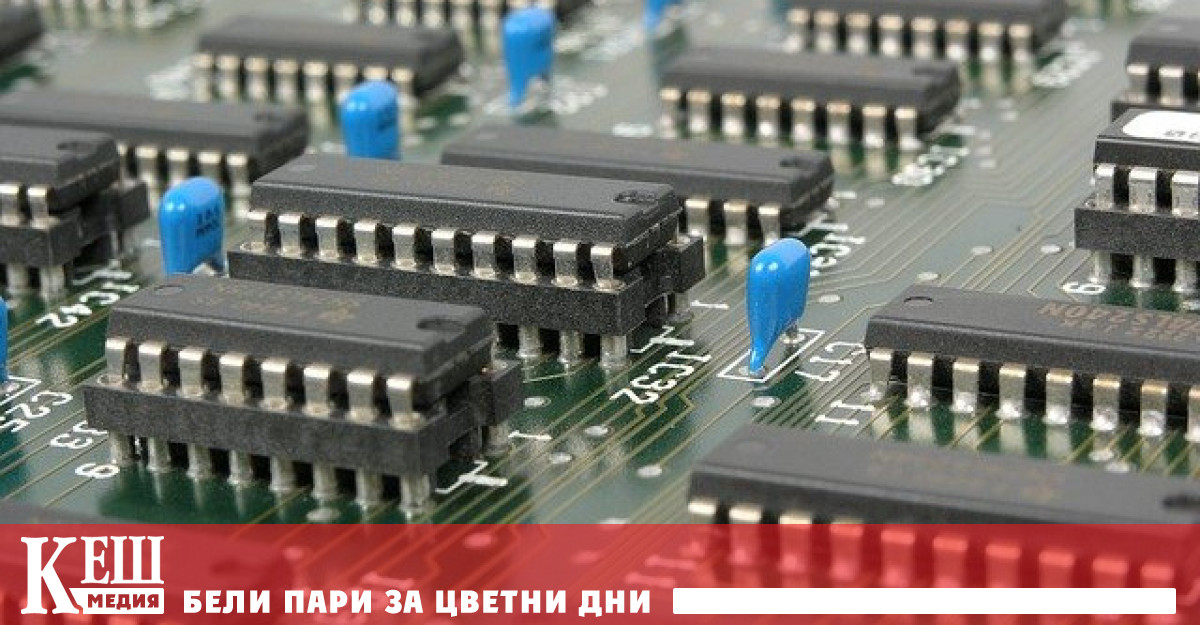 Производител на микросхеми прогнозира дефицит в индустрията
