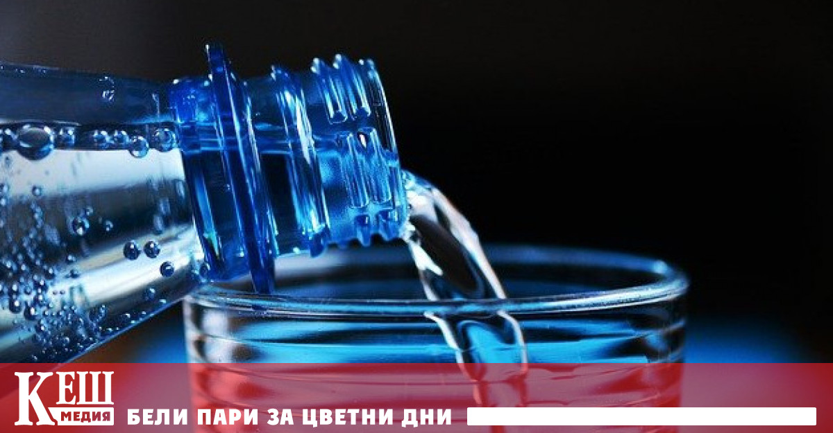 Пиете ли достатъчно вода? Ощипете се и проверете