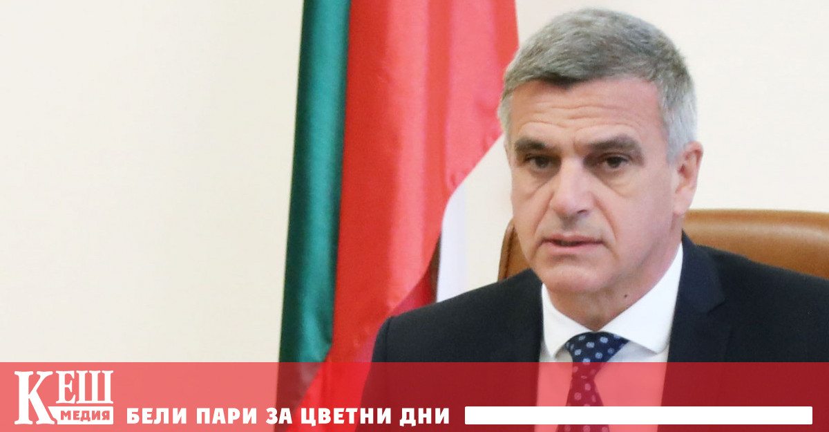 Трима министри са сменени в новото служебно правителство