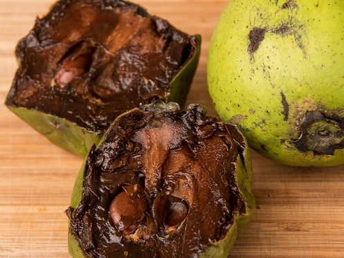 Плодовете на черния сапоте - натурален десерт с вкус на шоколадов пудинг
