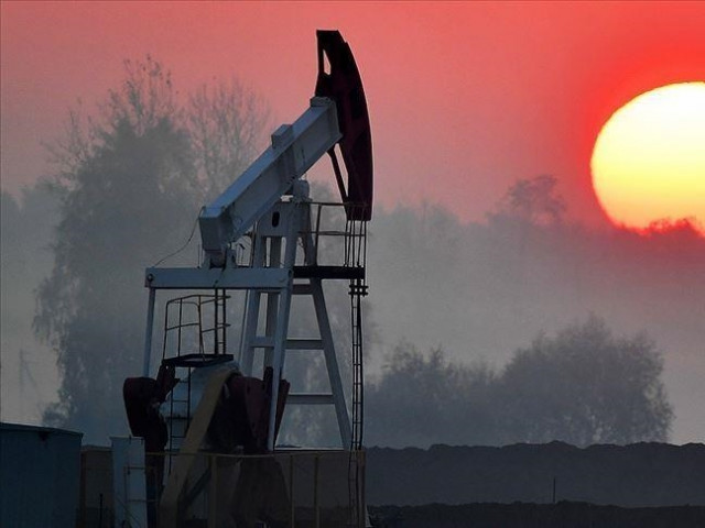 Цените на петрола се насочват към $120 за барел