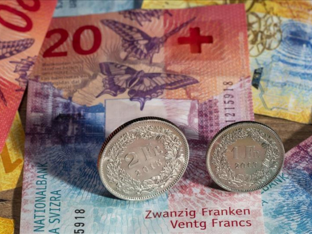 Швейцария ще улесни обмена на украинска валута в съответствие с ЕС