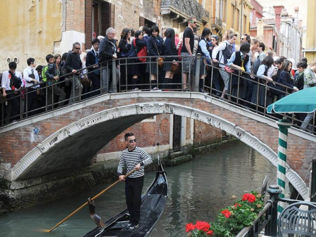 Венеция въвежда входна такса за туристите