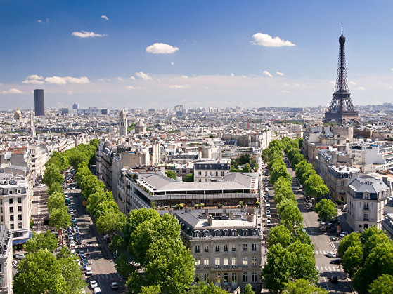 Френска търговска верига замразява цените на 100 артикула за борба с инфлацията
