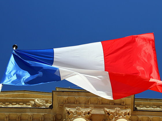 Френски кмет заплаши, че градът ще спре да плаща за електроенергия