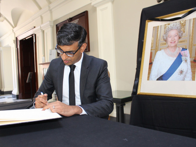 Риши Сунак е новият премиер на Великобритания (обновена)