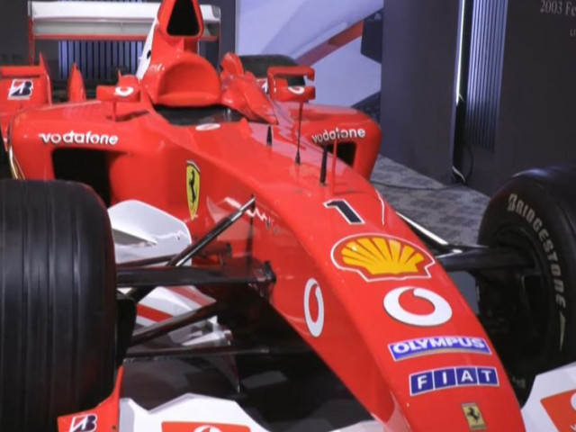 За състезателното Ferrari на Шумахер искат 9 милиона евро
