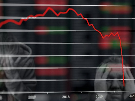 Световната икономика ще навлезе в рецесия през 2023 г.