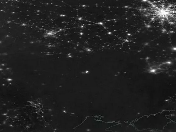 НАСА показа  останалата без ток Украйна