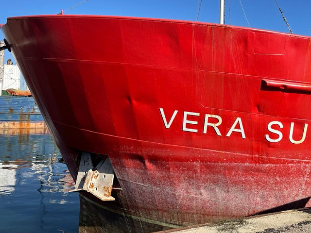 Четвъртият търг за продажба на товарния кораб „Вера Су“ е успешен