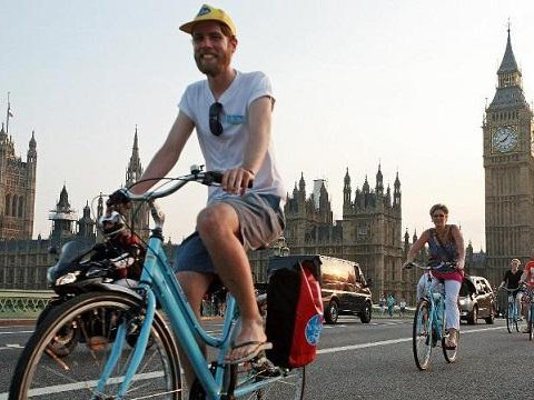 От столица на „мрачния Албион” Лондон се превръща в рай за колоездачите