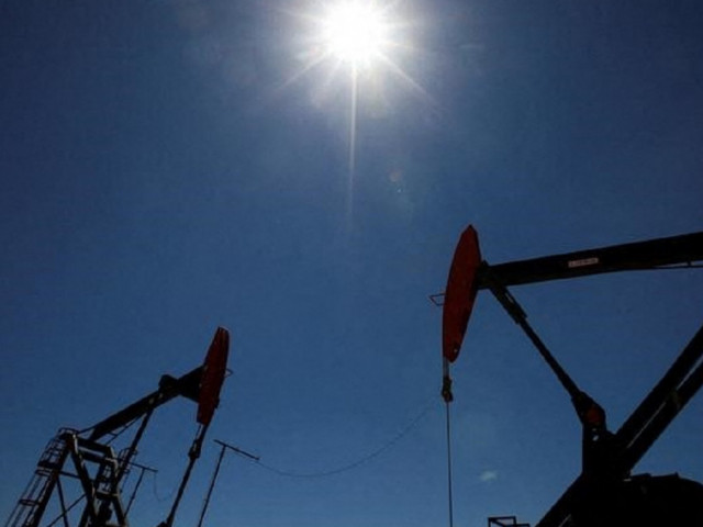 Русия продава своя петрол Urals под $ 40 за барел