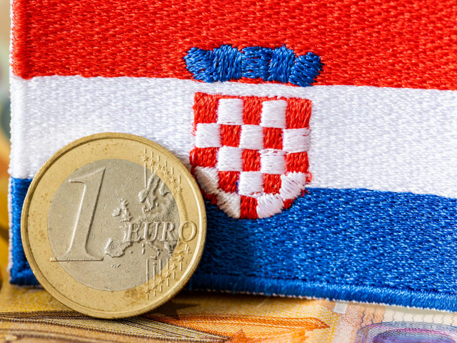Хърватия влезе в 2023 г. в еврозоната и в Шенген
