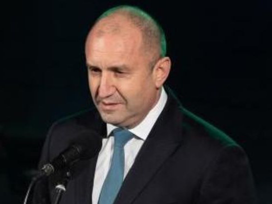 Гълъб Донев остава служебен премиер