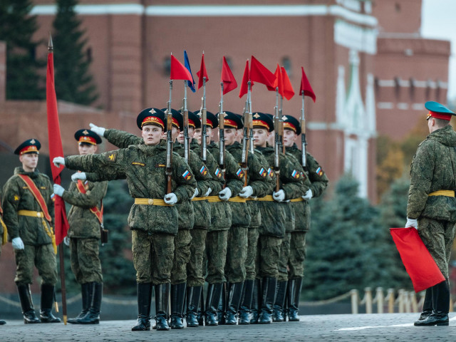 Нови предполагаеми самоубийства в руския военен елит