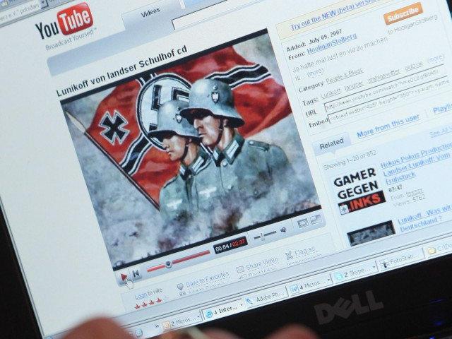 Съдят Google като собственик на YouTube за клипове, провокиращи тероризъм