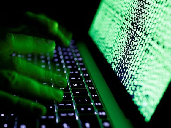 Хакерски атаки превръщат киберпространството в „Дивия Запад”