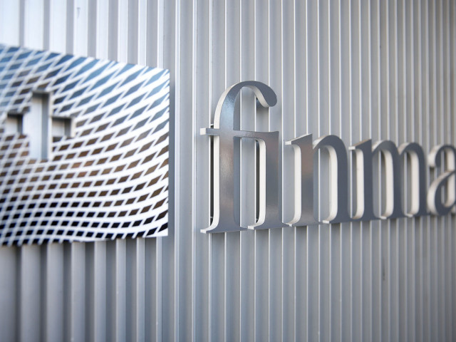 Швейцарският регулатор на финансовите пазари FINMA иска повече правомощия