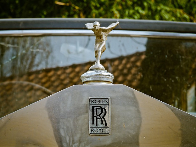 Rolls-Royce планира да съкрати хиляди работни места