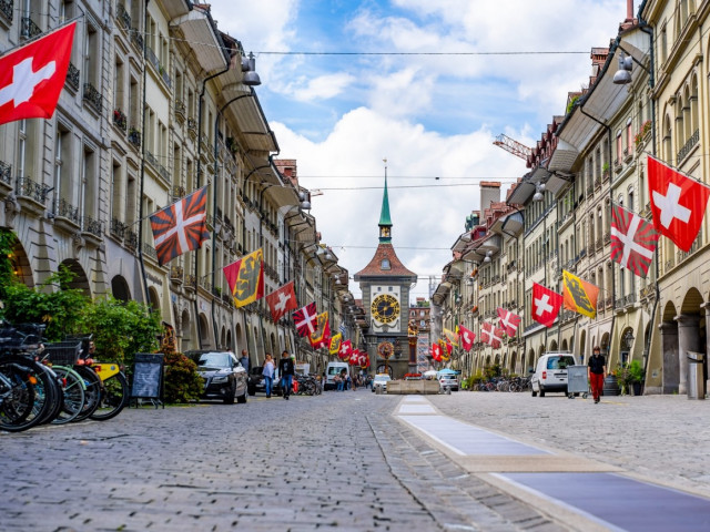 Челен опит: Швейцария може да се сдобие с два национални празника