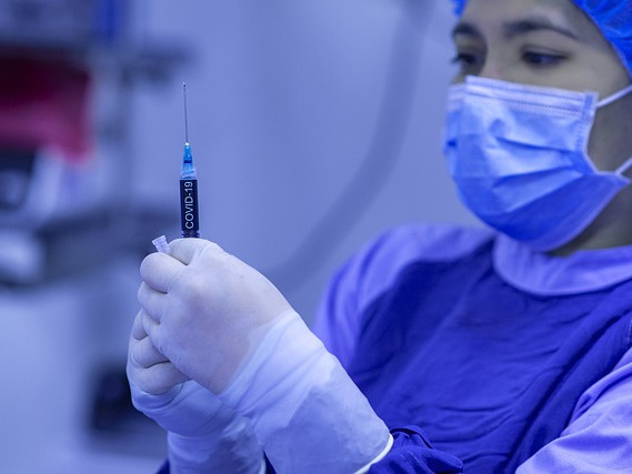 Италия ще унищожи 15 милиона дози ваксини срещу COVID-19
