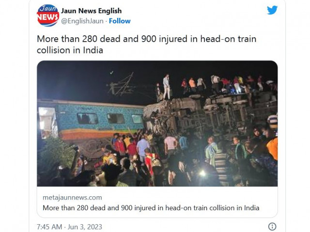 Индия: Близо 300 човека загинаха при  сблъсък на влакове