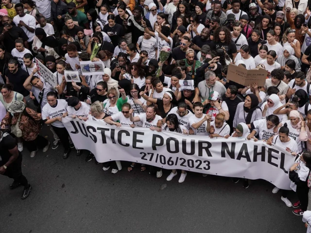 Франция арестува 667 протестиращи, Белгия 15