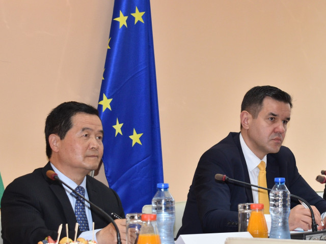 Китай е третият най-голям пазар за износ на български стоки извън ЕС