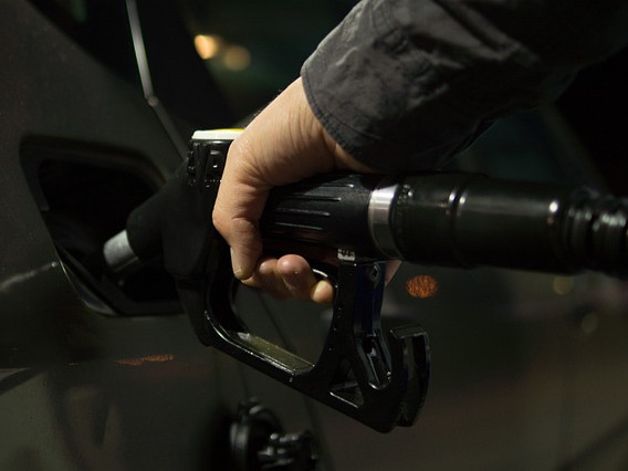 Русия наложи забрана на износа на бензин и дизел