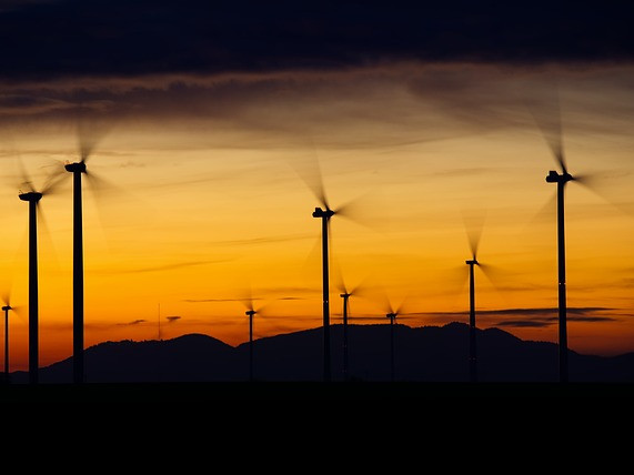Ирландските ветрогенератори за първи път покриха над 100% от търсенето на ток в страната
