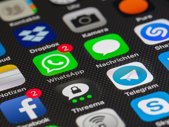 Членовете на френското правителството са със забрана да използват Telegram и WhatsApp