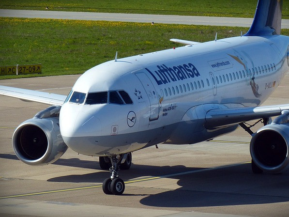 Lufthansa поръча самолети Boeing и Airbus на стойност 9 милиарда долара
