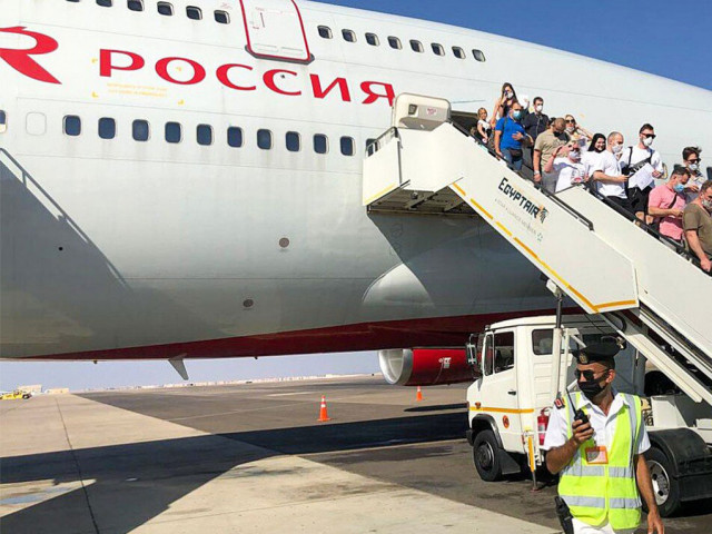 Египет заплаши да конфискува 27 руски самолета