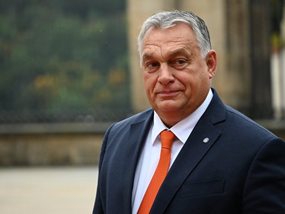 Атака с чар: Стана известно кой е убедил Орбан да помогне на Украйна