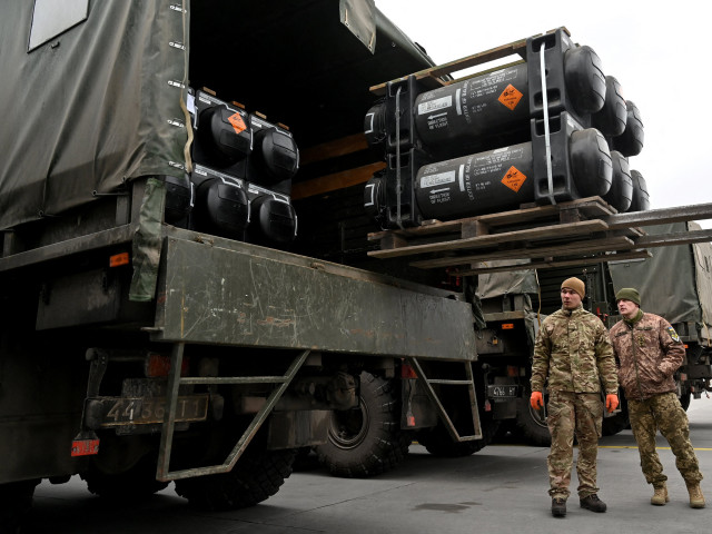 САЩ и Великобритания подготвят мащабна военна помощ за Украйна