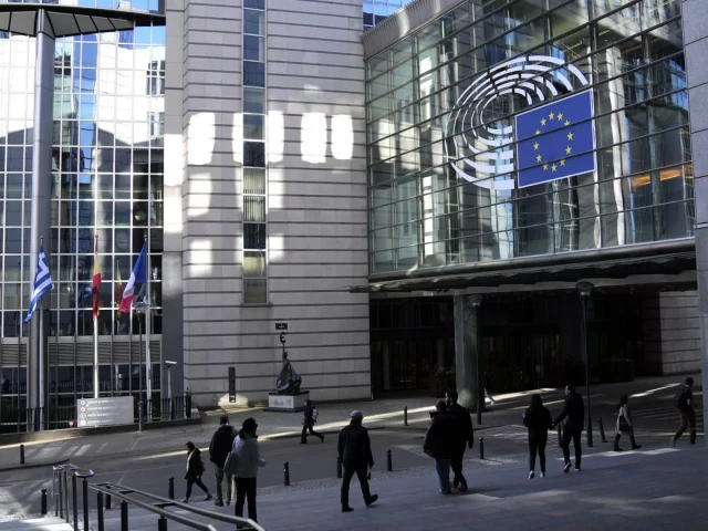 Обиски в офиси на Европейския парламент