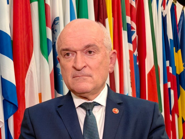 До края на 2025 година се очаква България да се присъедини към ОИСР