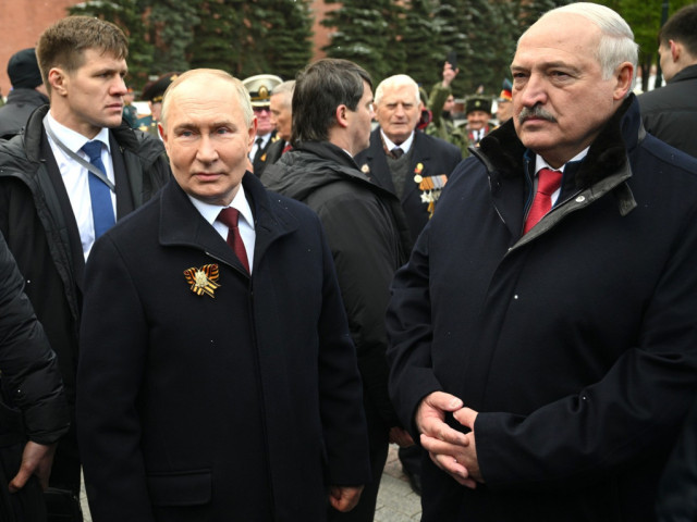 Владимир Путин носи бронежилетка на обществени събития