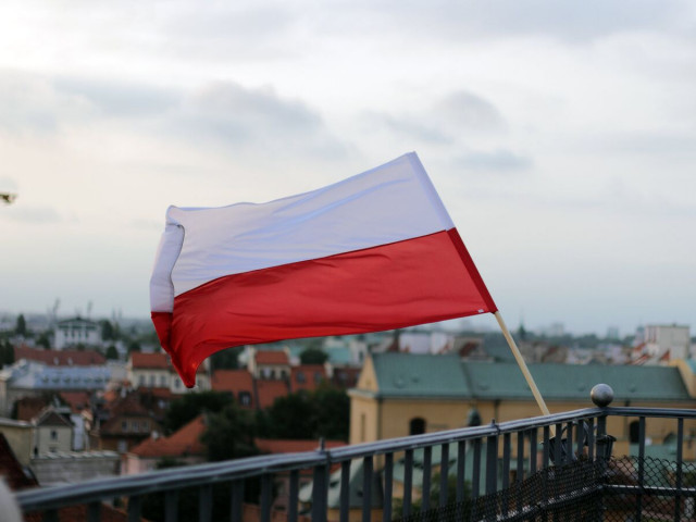 Полша получи съгласие от Европейската комисия да пренасочи $6,5 млрд. за своята отбрана