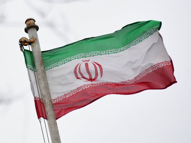 https://www.cash.bg/index.php/articles/20708/iran-otvori-vazdushnoto-si-prostranstvo-za-mezhdunarodni-tranzitni-poleti
