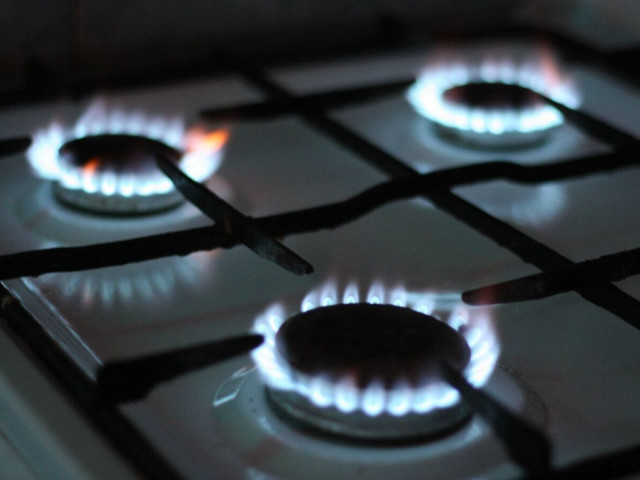 Борсовите цени на газа в Европа нарастват в петък с до 1%